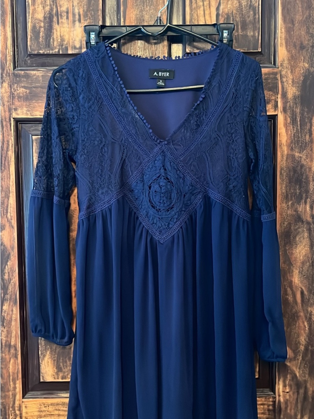 A. Byer Navy Lace V-Neck Long Sleeve Tunic